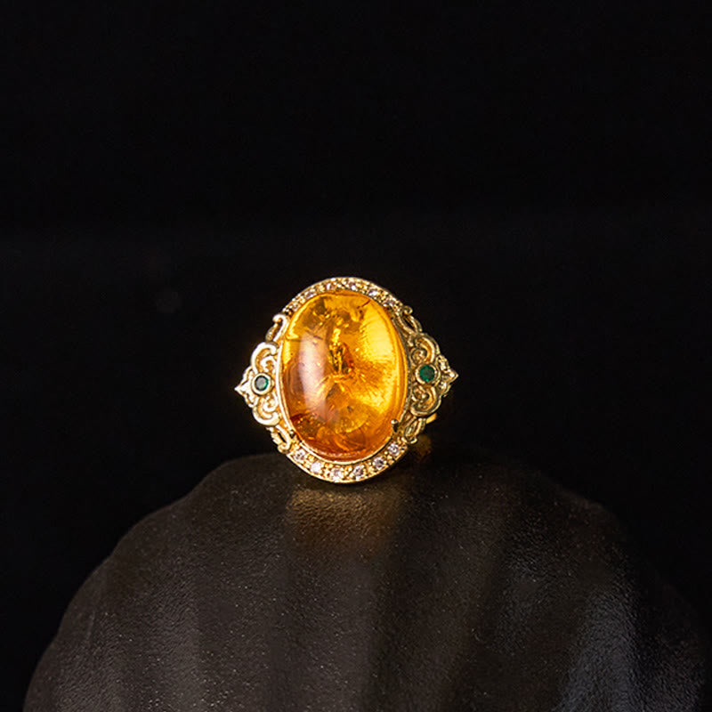Wear FengShui Amber Flower Pigeon Egg Pattern Focus Ring