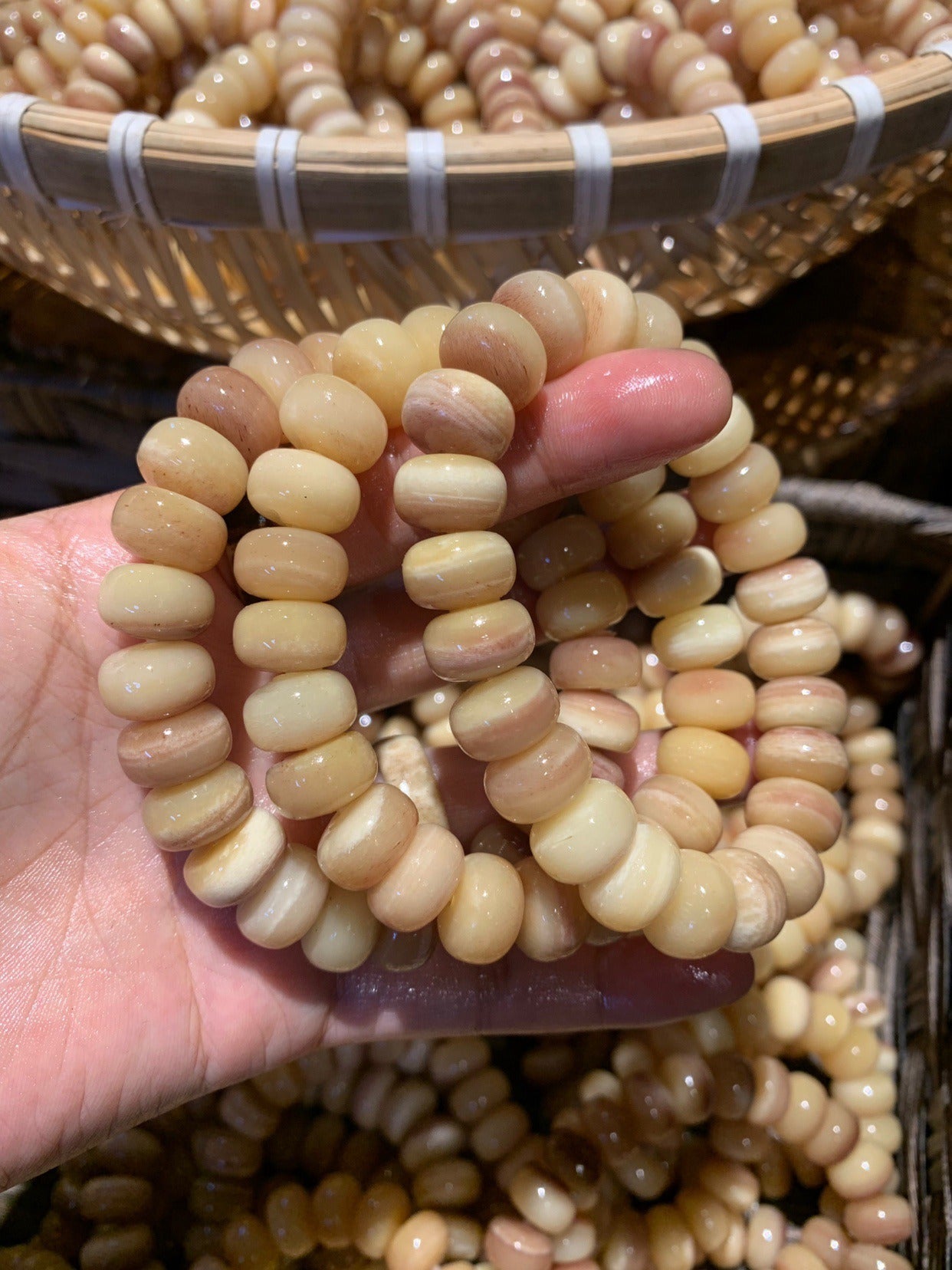 Camel Bone Flake Bracelet(12mm*8mm/13mm*7mm)