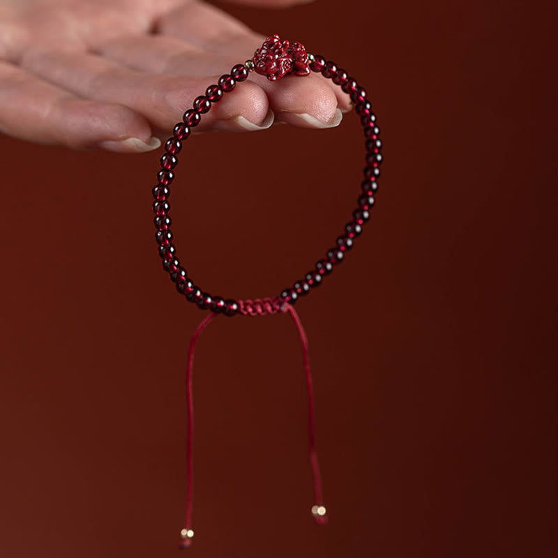 Wear FengShui Garnet Cinnabar PiXiu Blessing Calm String Bracelet