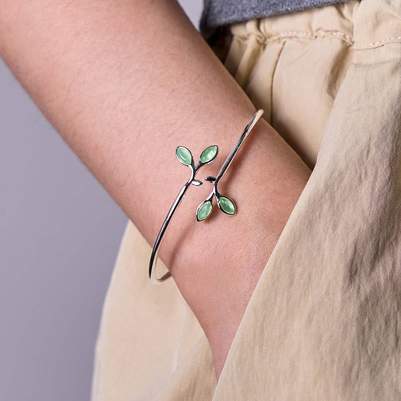 Wear FengShui Leaf Pattern Cat Eye Support Cuff Bracelet Bangle