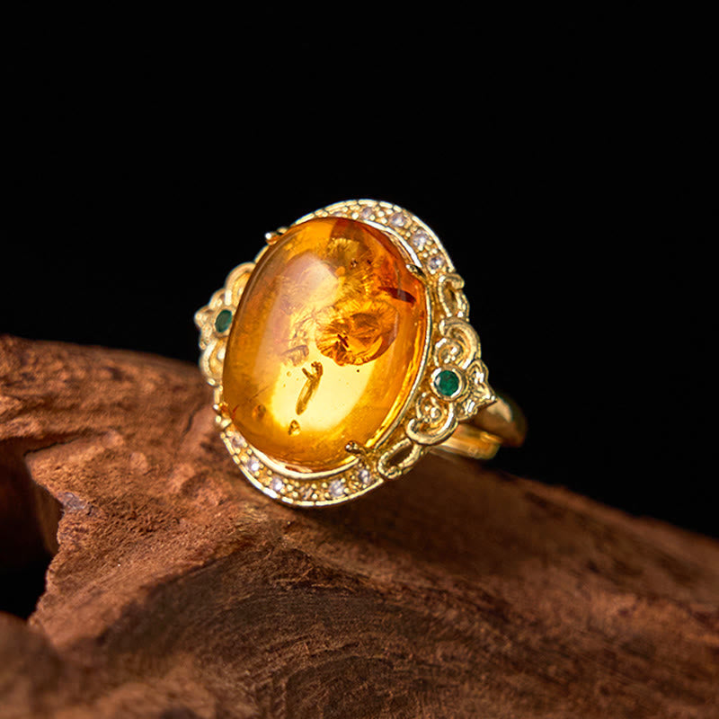 Wear FengShui Amber Flower Pigeon Egg Pattern Focus Ring