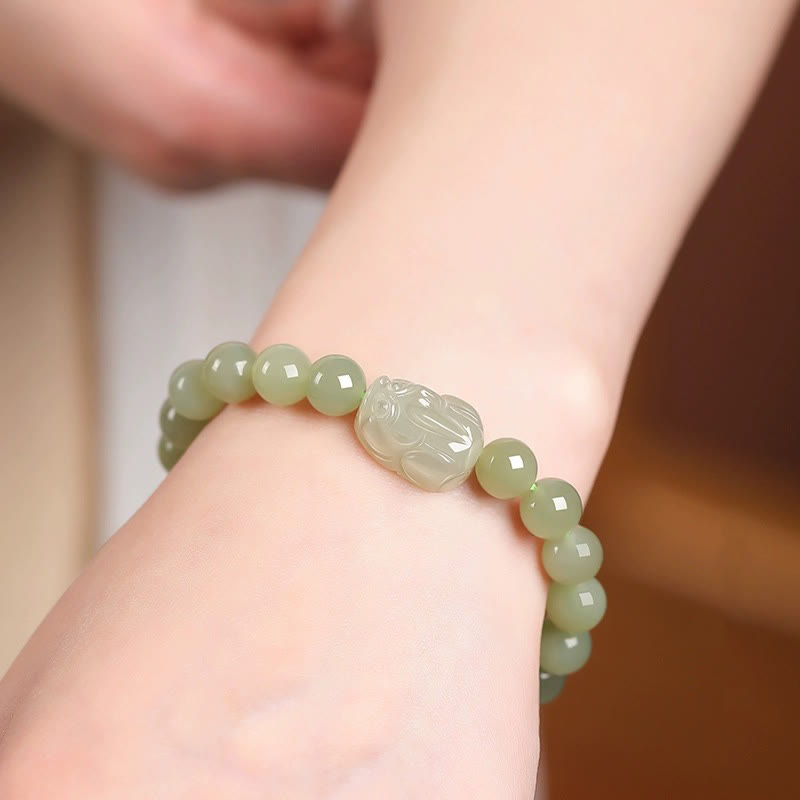 Wear FengShui Natural Hetian Jade PiXiu Carved Luck Bracelet