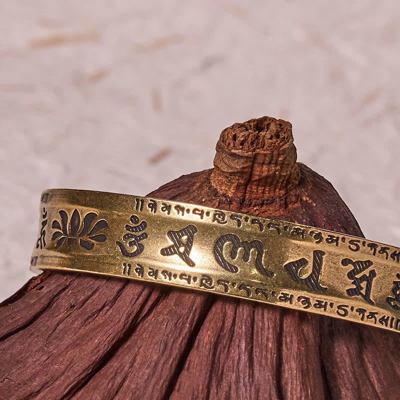 Wear FengShui Six True Words 'om Mani Padme Hum' Heart Sutra Lotus Copper Brass Peace Cuff Bracelet Bangle
