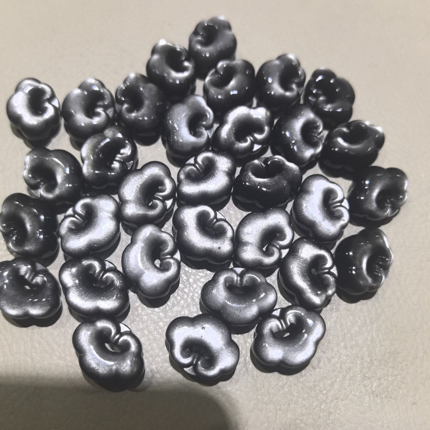 Wear FengShui Natural Silver Sheen Obsidian Auspicious Clouds Protection Soothing Necklace Pendant