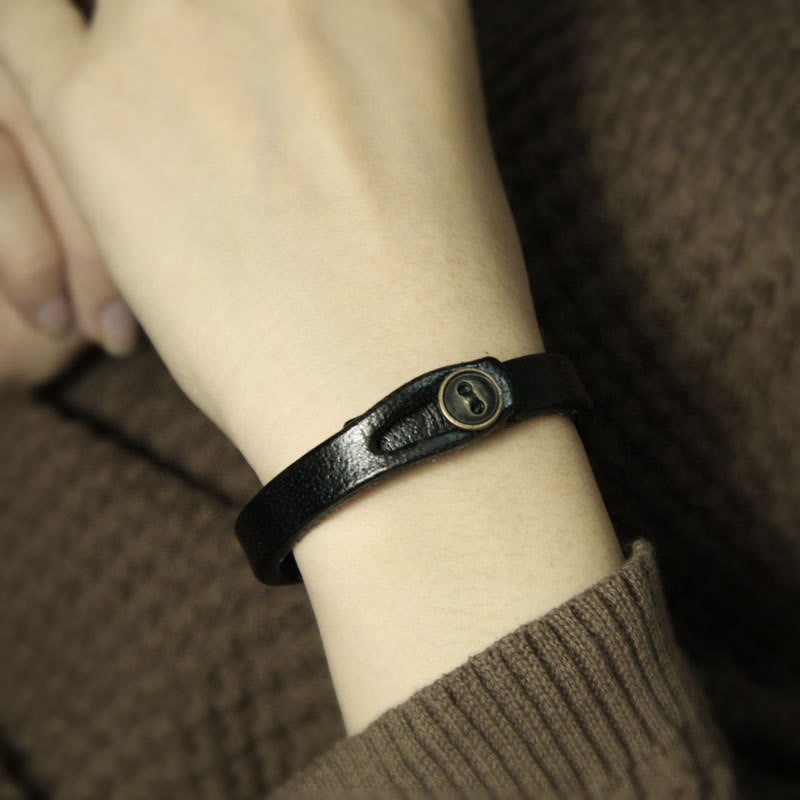 Wear FengShui Vintage Plain Leather Button Buckle Confidence Bracelet