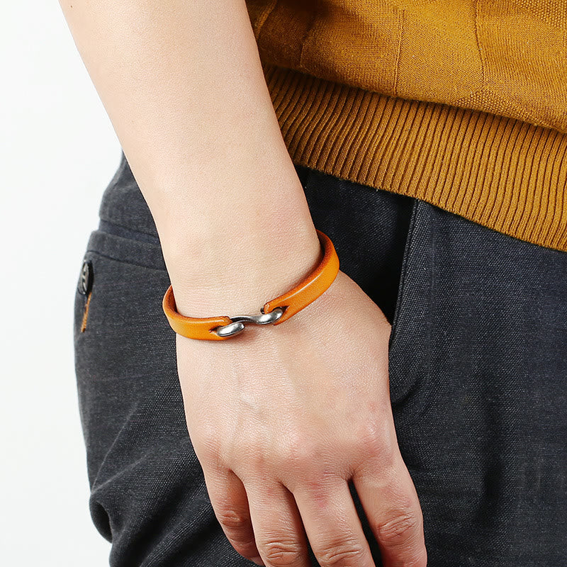 Wear FengShui Vintage Leather Plain Strength Buckle Bracelet