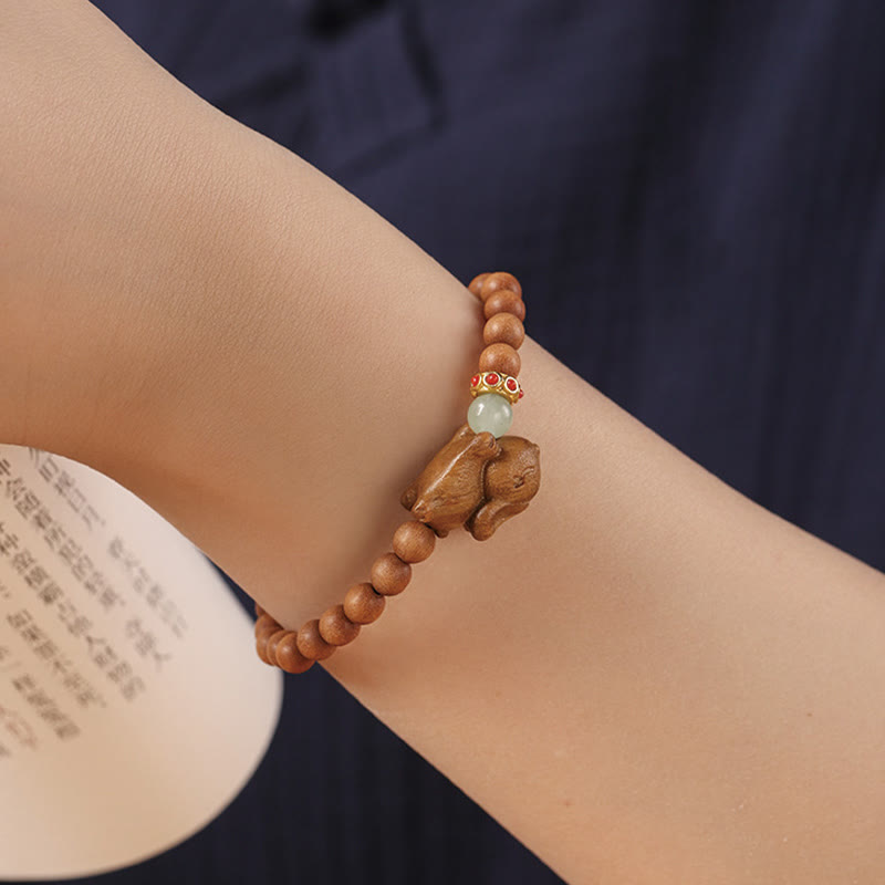 Wear FengShui Green Sandalwood Gold Sandalwood Cute Rabbit Positive Bracelet