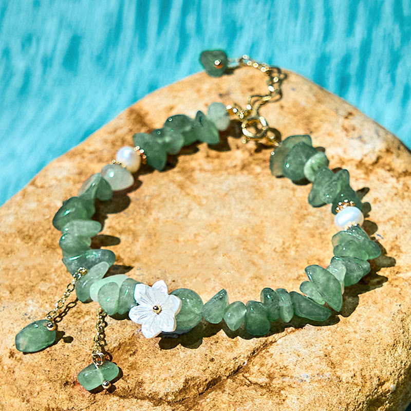 Wear FengShui Natural Strawberry Quartz Green Strawberry Quartz Super Seven Crystal Flower Healing Bracelet