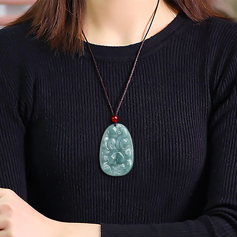 Wear FengShui Natural Green Jade Nine Tailed Fox Flowers Luck Necklace Pendant