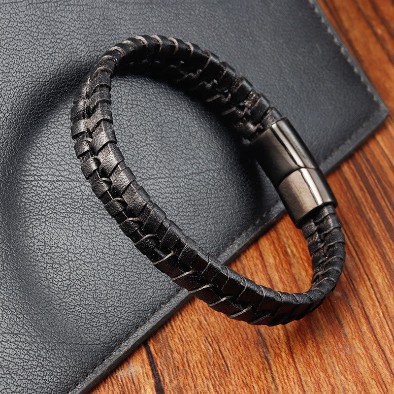 Wear FengShui Simple Braided Pattern Titanium Steel Strengthen Multi-layer Leather Buckle Bracelet