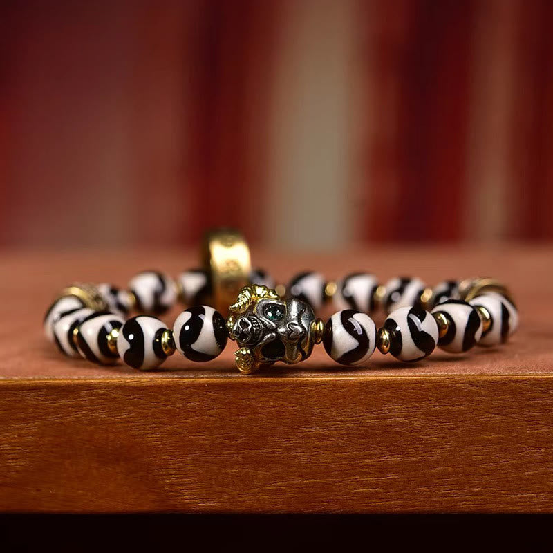 Wear FengShui Vintage Tibetan Dzi Bead Om Mani Padme Hum Blessings Bracelet