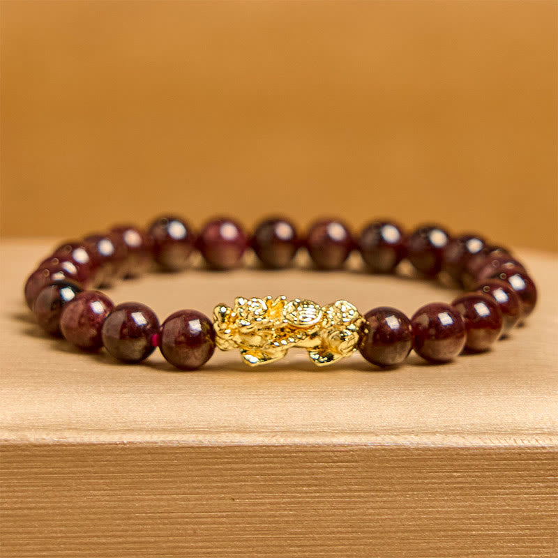 Wear FengShui Natural Garnet Beads PiXiu Protection Bracelet