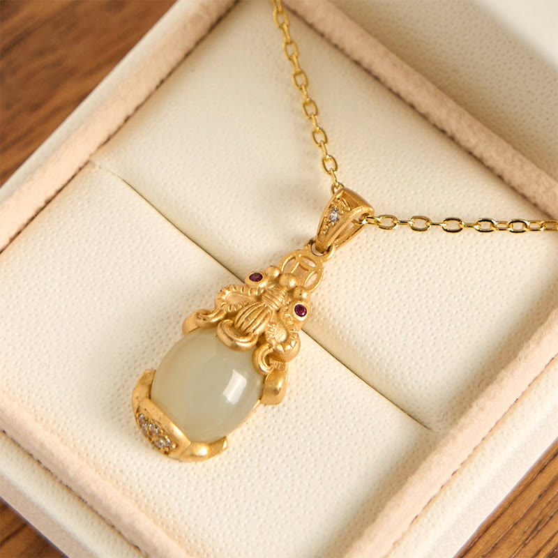 Wear FengShui White Jade PiXiu Wealth Luck Chain Necklace Pendant