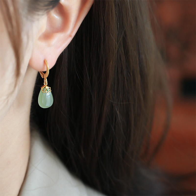 Wear FengShui Green Chalcedony Water Drop Strength Copper Posts Earrings