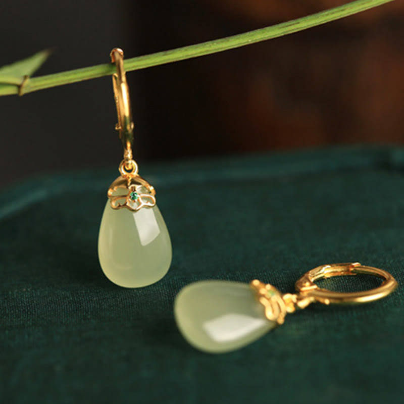 Wear FengShui Green Chalcedony Water Drop Strength Copper Posts Earrings