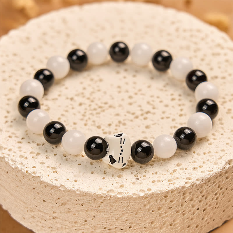 Wear FengShui Bicolor Cat Black Onyx White Chalcedony Fortune Bracelet