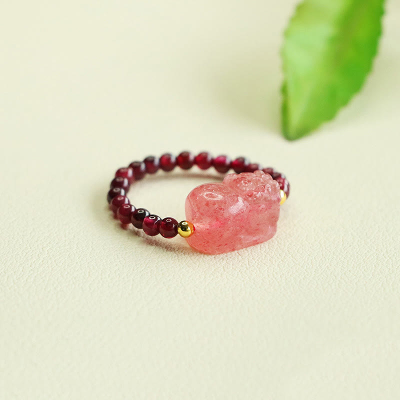Wear FengShui Garnet Beads Strawberry Quartz Pixiu Protection Ring