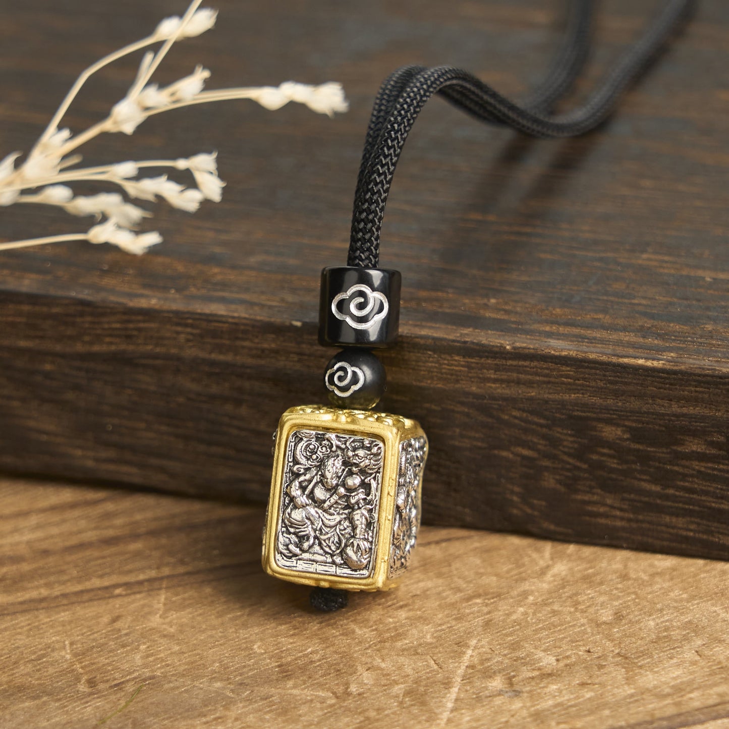 Wear FengShui Tibetan Zakiram Goddess Of Wealth Protection Rope Square Necklace Pendant