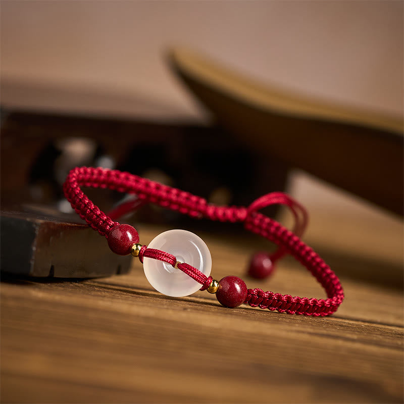 Wear FengShui Peace Buckle White Agate Flat Knot Diamond Knot Red String Connection Bracelet