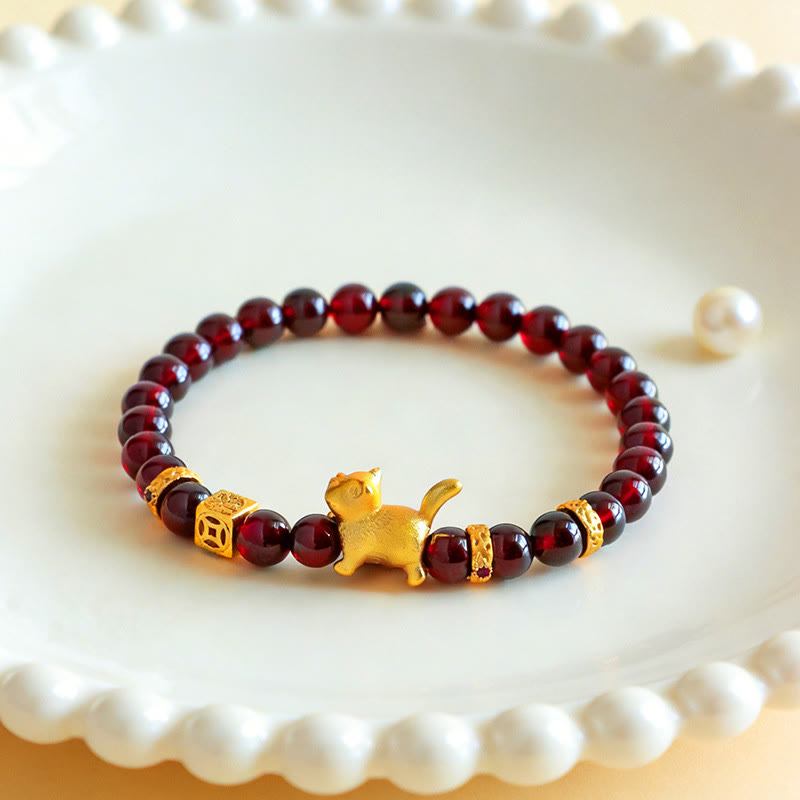 Wear FengShui Cute Lucky Cat Charm Garnet Cinnabar Calm Protection Beaded Bracelet
