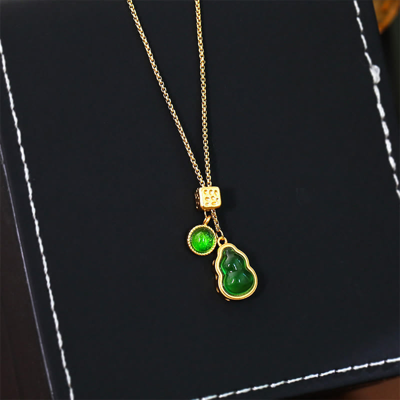 Wear FengShui Gourd Green Agate Copper Inlaid Design Luck Necklace Pendant