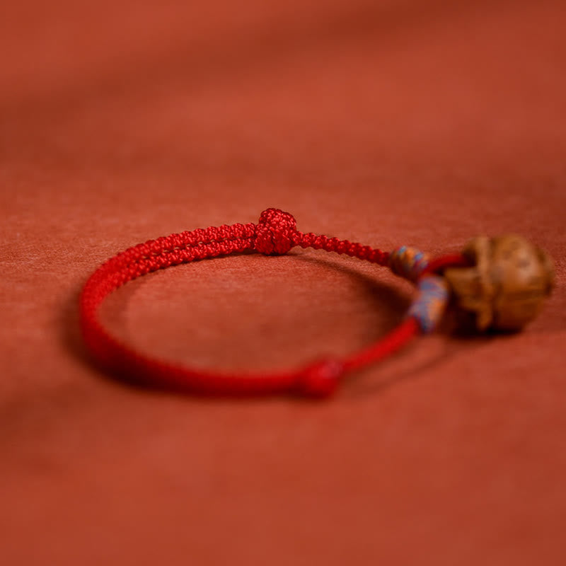 Wear FengShui Plaited Peach Pit Red String Strength Adjustable Cats Dogs Pet Collar