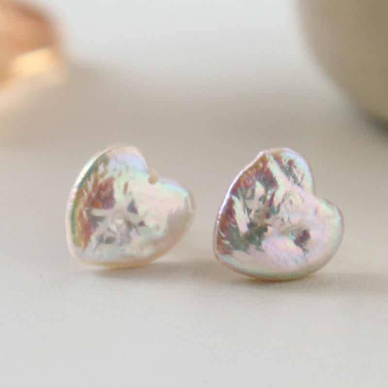 Wear FengShui Retro Pearl Heart Shape Design Wisdom Stud Earrings