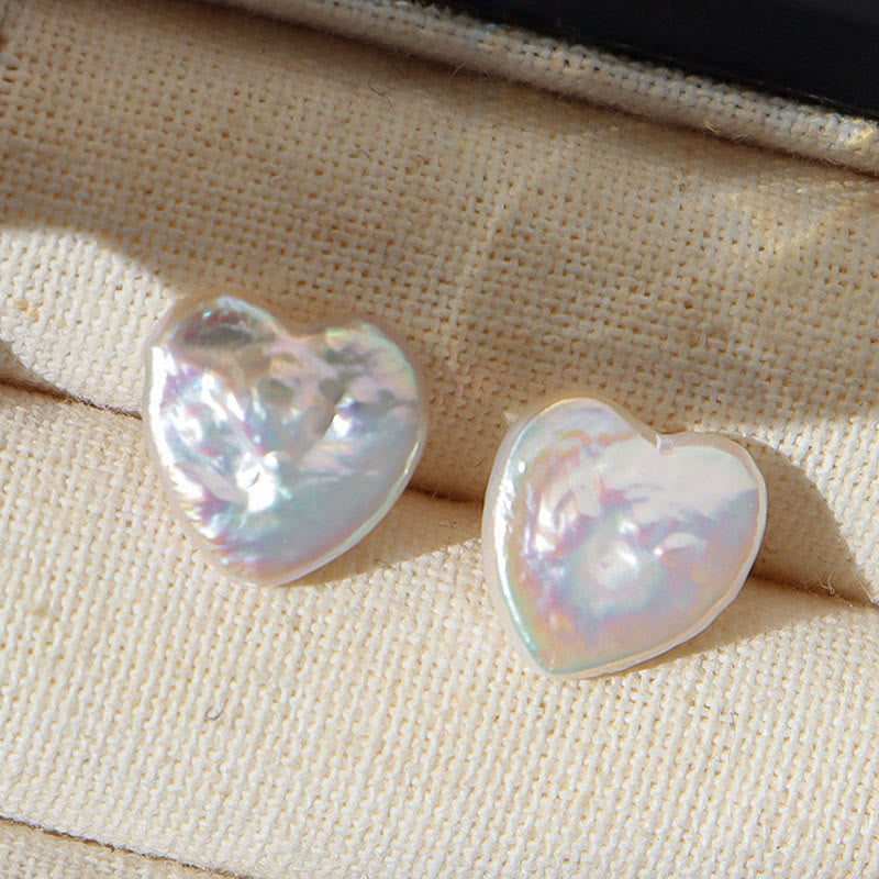 Wear FengShui Retro Pearl Heart Shape Design Wisdom Stud Earrings