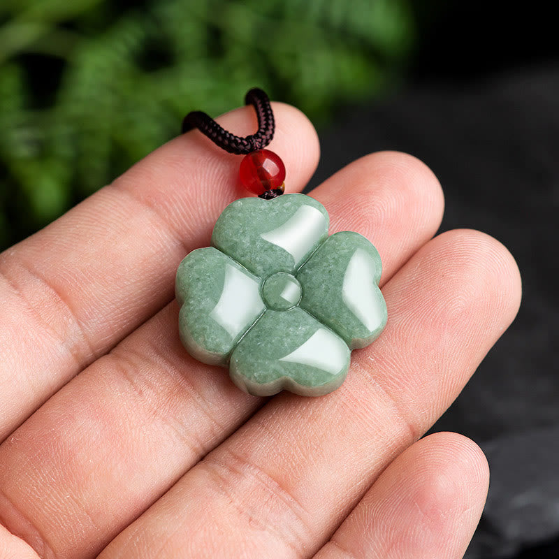 Wear FengShui Natural Lucky Four Leaf Clover Jade Prosperity Necklace Pendant