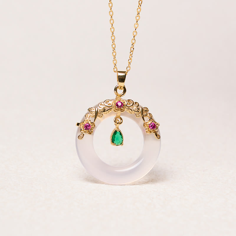Wear FengShui Green Chalcedony Peace Buckle Design Strength Necklace Pendant