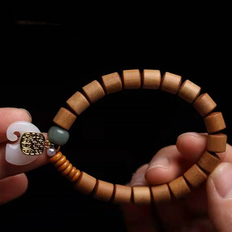 Wear FengShui Sandalwood Jade Elephant Protection Bracelet