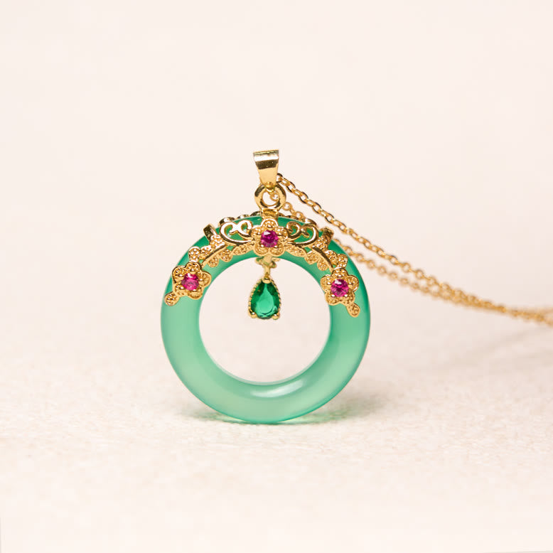 Wear FengShui Green Chalcedony Peace Buckle Design Strength Necklace Pendant