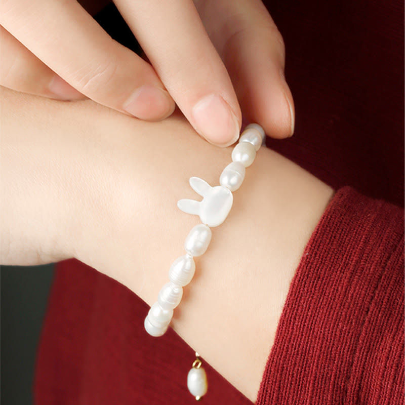 Wear FengShui Natural Pearl Cute Rabbit Sincerity Bracelet