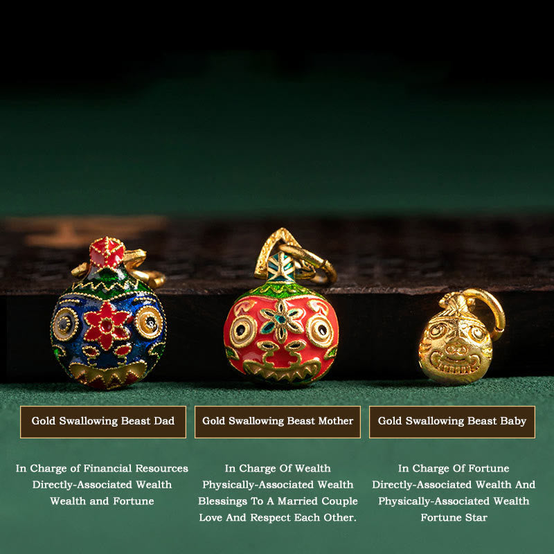 Wear FengShui Gold Swallowing Beast Family Charm Gold Silver Foil Liuli Glass Bead Blessings Bracelet