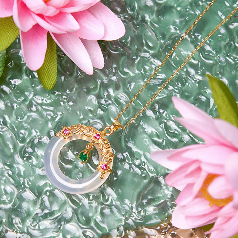 Wear FengShui Green Chalcedony Peace Buckle Design Strength Necklace Pendant