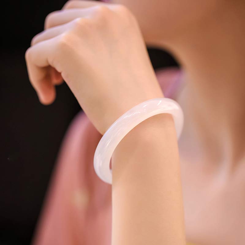 Wear FengShui Natural Chalcedony Harmony Positive Bracelet Bangle