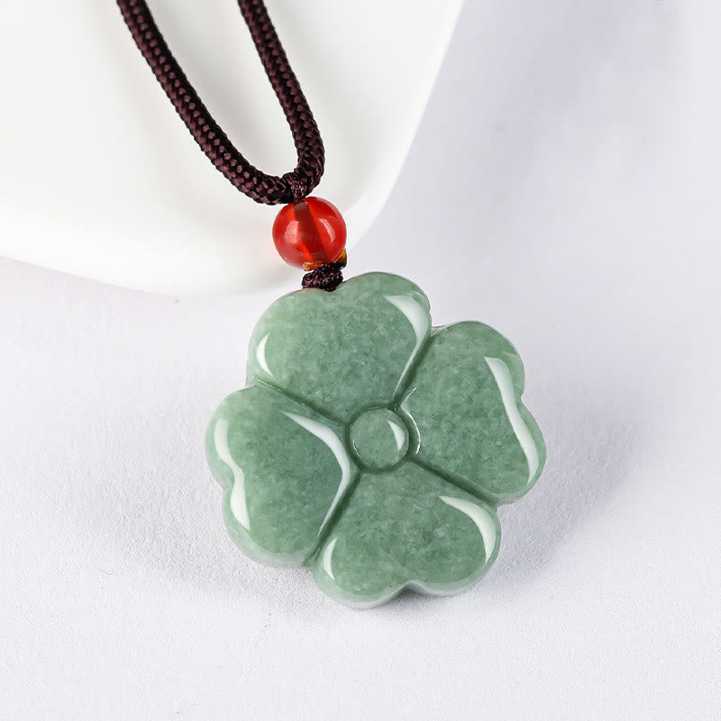 Wear FengShui Natural Lucky Four Leaf Clover Jade Prosperity Necklace Pendant