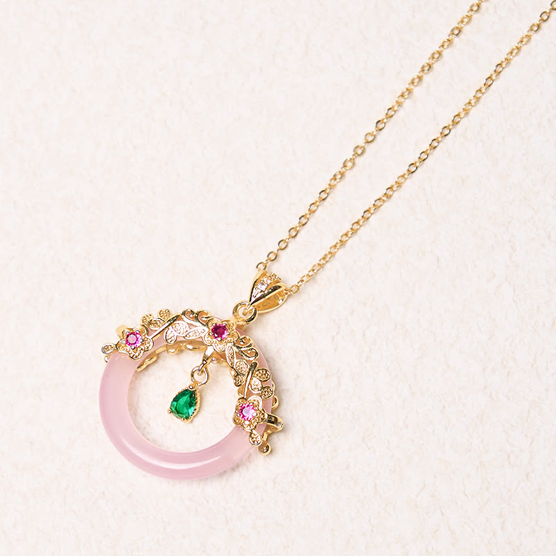 Wear FengShui Green Chalcedony Peace Buckle Design Strength Necklace Pendant