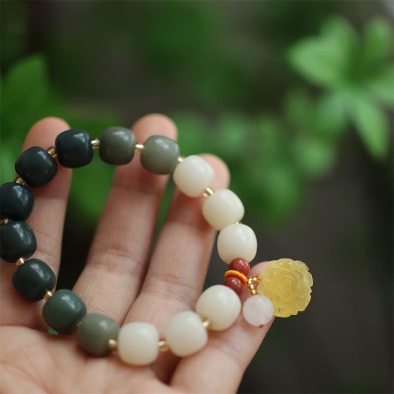 Wear FengShui Gradient Bodhi Seed Amber Lotus Peace Bracelet