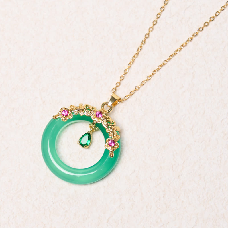 Wear FengShui Green Chalcedony Peace Buckle Design Strength Necklace Pendant