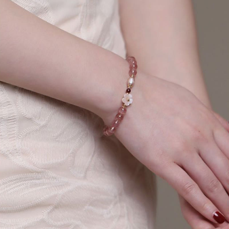 Wear FengShui Strawberry Quartz Peach Blossom Love Bracelet