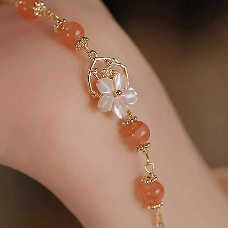 Wear FengShui Red Agate Tridacna Stone Flower Confidence Bracelet