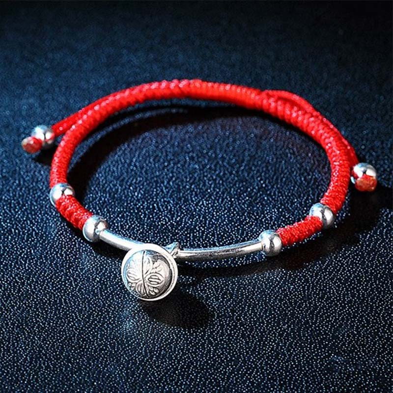 Wear FengShui FengShui Lucky Red String Bell Bracelet