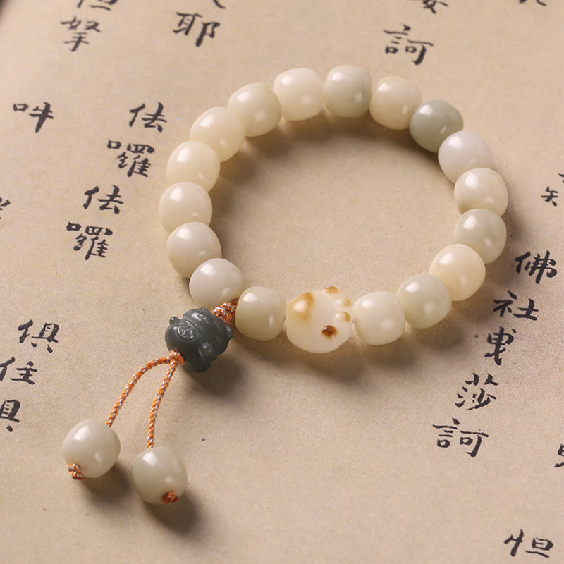 Wear FengShui Lucky Cat Bodhi Seed Cat Paw Peace Bracelet