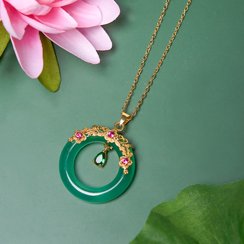Wear FengShui Green Chalcedony Peace Buckle Design Strength Necklace Pendant