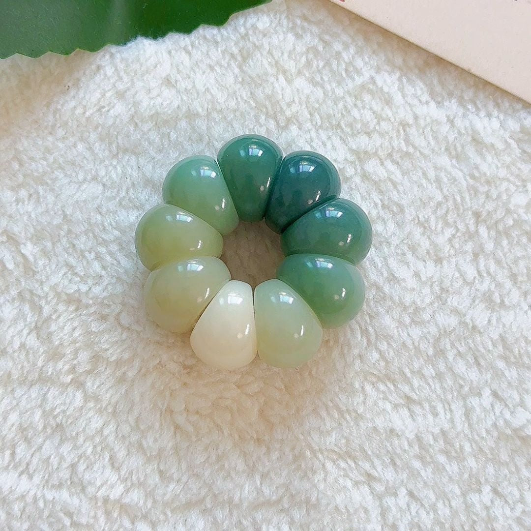 Adorable Mini Garlic Clove and Mangosteen Handheld Charms，Multiple Colors Available