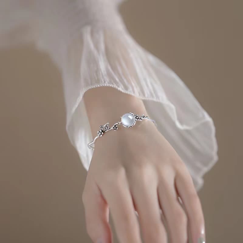 Wear FengShui "Sending Grace and Harmony"Plum Blossom Chalcedony Bracelet Includes Gift Message Card