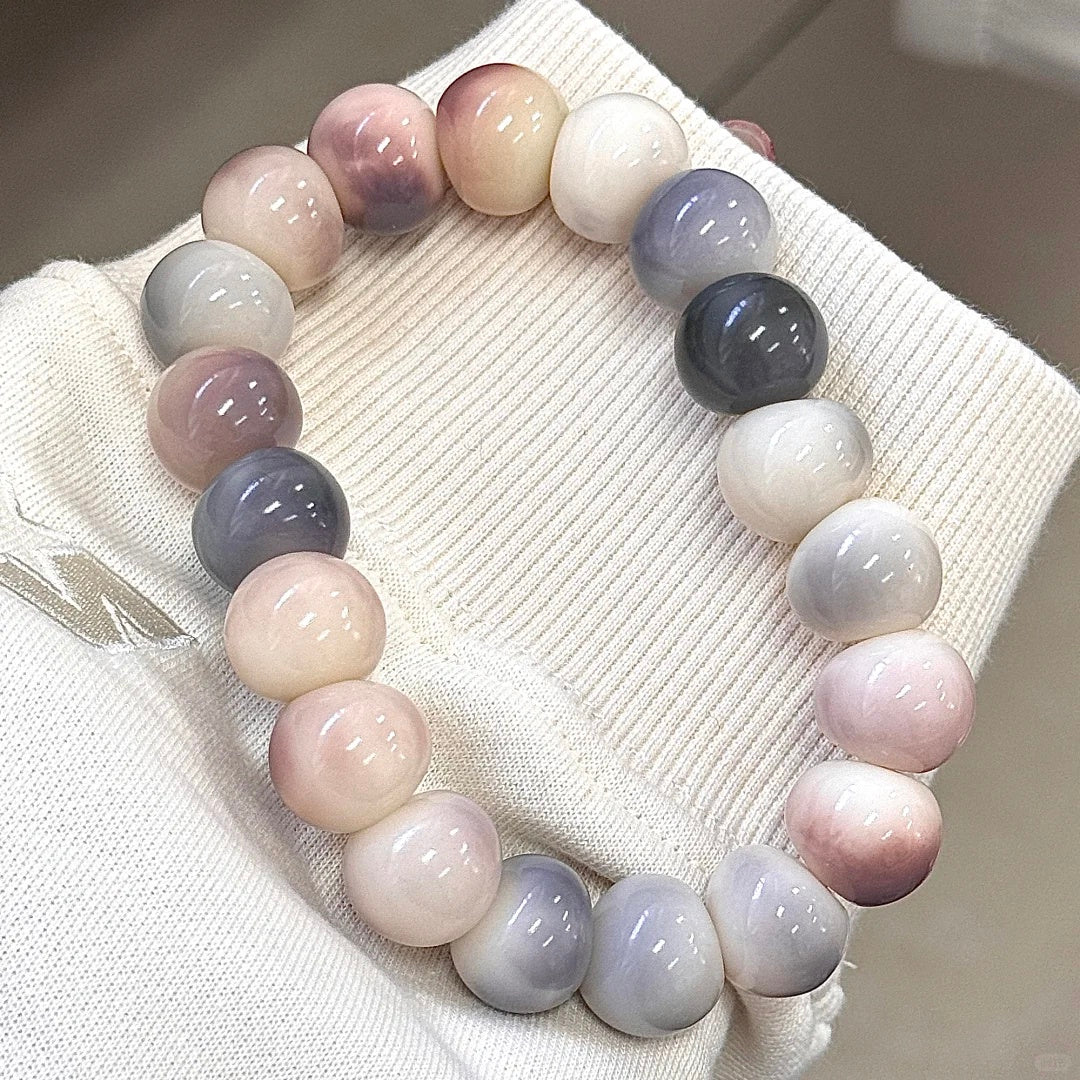 Drunken Grape – Garlic-Shaped Bodhi Bracelet