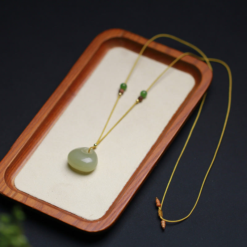 Wear FengShui Natural Hetian Jade Small Bag Pattern Prosperity String Necklace Pendant