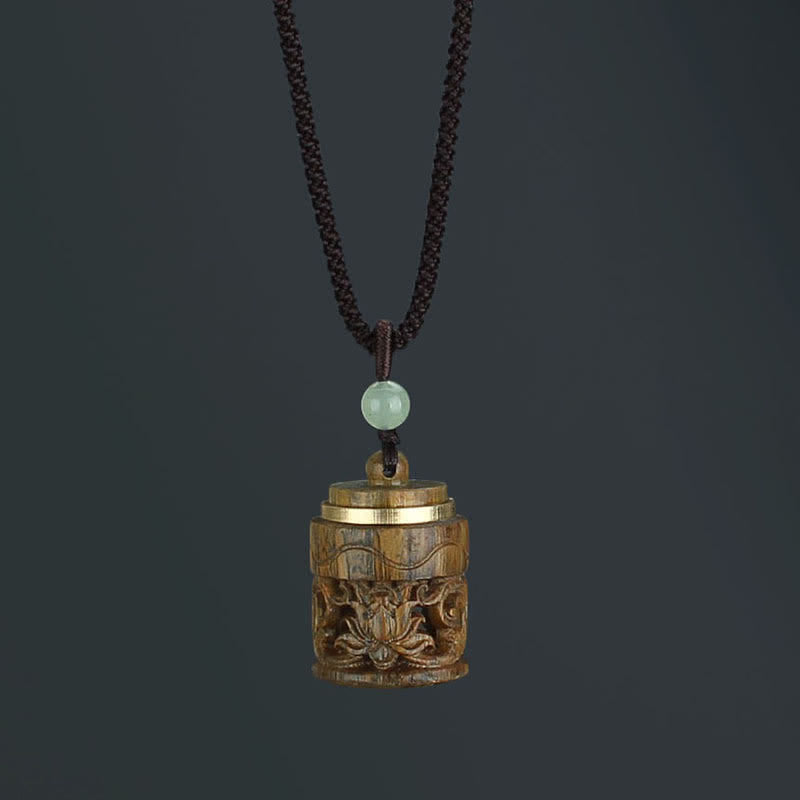 Wear FengShui Tibet Green Sandalwood Rosewood Om Mani Padme Hum Lotus Positive Soothing Necklace Pendant